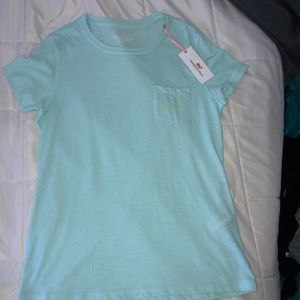 Vineyard Vines T-shirt